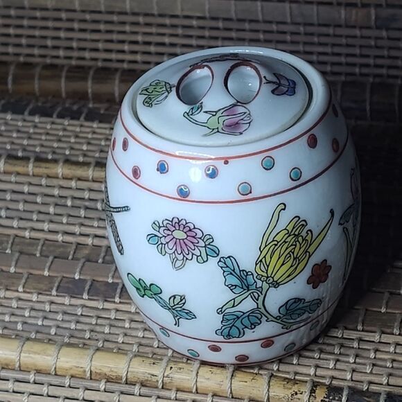 Vintage Ceramic Trinket Jars - Floral and Bird Design - Picture 6 of 6
